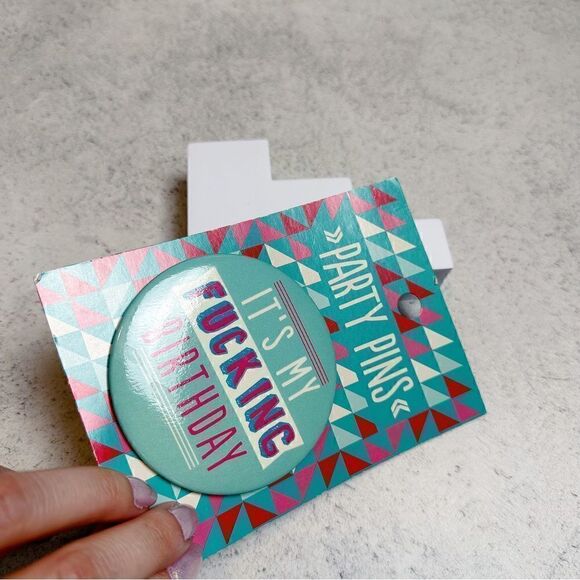 ɴᴡᴛ ᴜᴏ ʙɪʀᴛʜᴅᴀʏ ᴀᴄᴄᴇꜱꜱᴏʀʏ ᴘᴀʀᴛʏ ᴘɪɴ - Picture 8 of 8